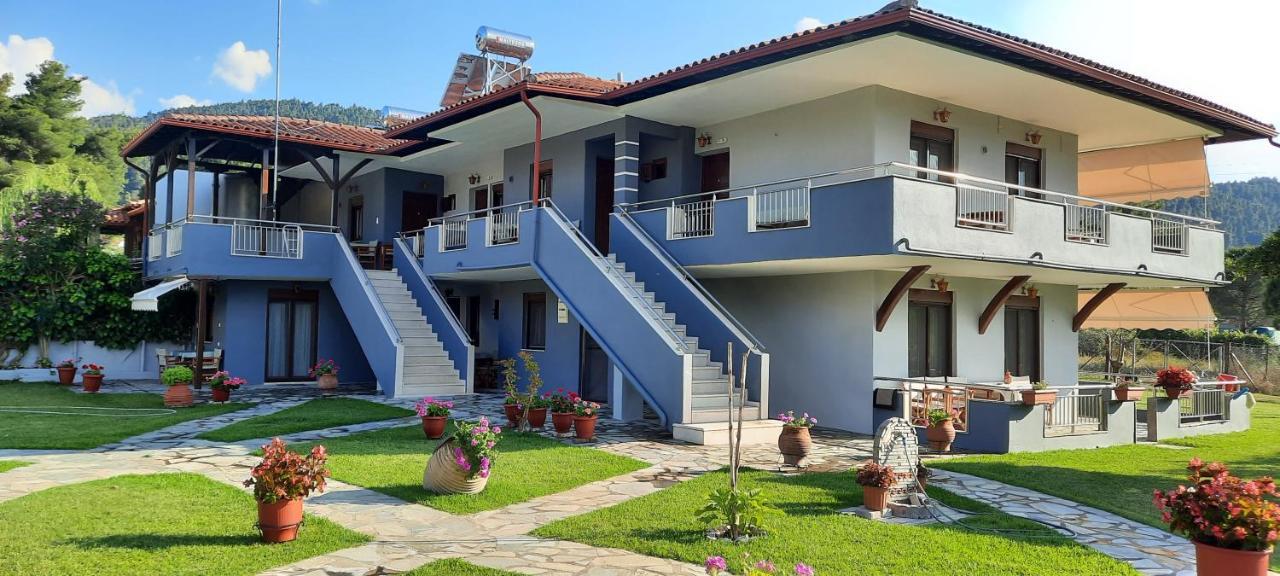 Maria - Pavlos Studios&Apartments Vourvourou Exterior foto